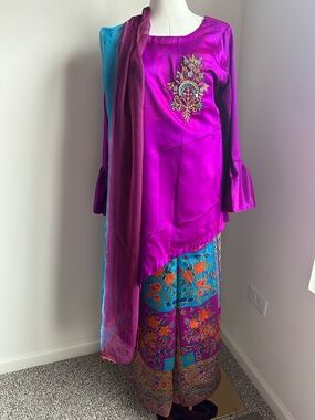 Vibrant Purple Embroidered Women’s Traditional 3 piece wear with printed pants